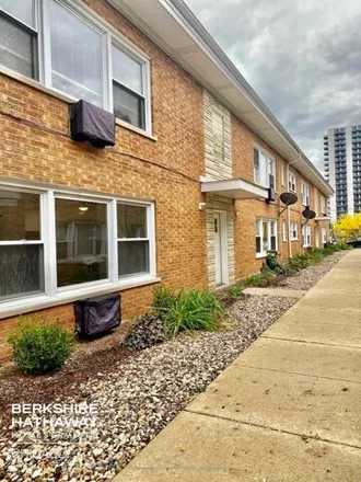 Image 1 - 455 West Front Street, Wheaton, IL 60187, USA - Condo for rent