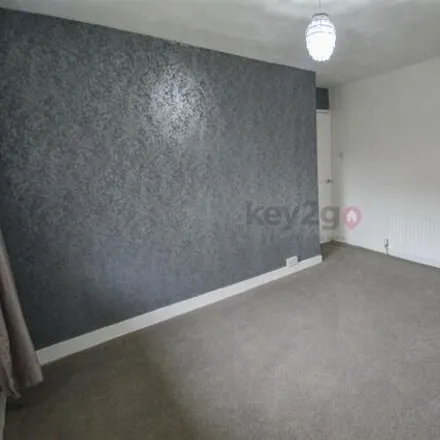 Image 9 - Springwater House, Cotleigh Road, Sheffield, S12 4HY, United Kingdom - Duplex for rent