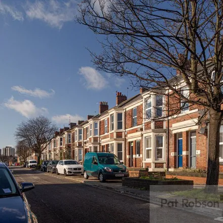 Image 7 - Starbeck Avenue, Newcastle upon Tyne, NE2 1RH, United Kingdom - Apartment for rent