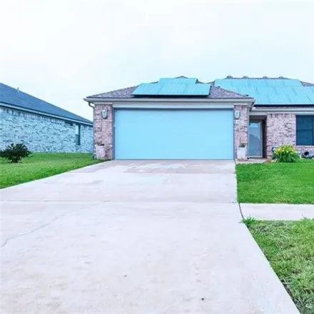 Buy this 4 bed house on 5655 Montrose Drive in Killeen, TX 76542