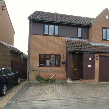 Buy this 4 bed house on The Stakings in Sawston, CB22 3TF