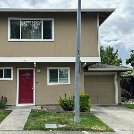 Buy this 3 bed condo on 7579 Silvertree Lane in Dublin, CA 94568