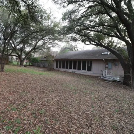 Image 7 - 3992 Glenwood Drive, Brownwood, TX 76801, USA - House for sale