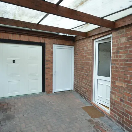 Rent this 3 bed duplex on Westlands Road in Middlewich, CW10 9HJ