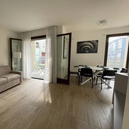 Rent this 2 bed apartment on Milan