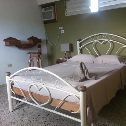 Image 3 - Santiago de Cuba, Flores, SANTIAGO DE CUBA, CU - Apartment for rent