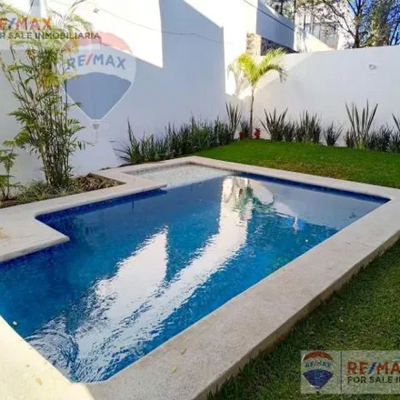 Buy this 4 bed house on Calle Paseo de la Reforma in Fracc. Junto Al Río, 62584 Cuernavaca