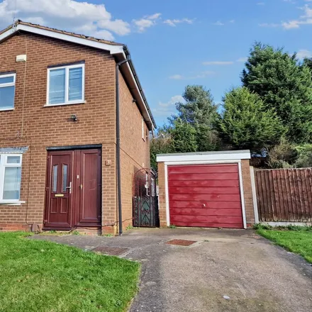 Rent this 3 bed house on Sandmere Rise in Wednesfield, WV10 9DD