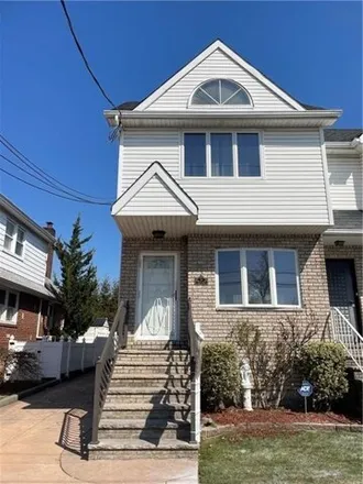Buy this 3 bed house on 375 Liberty Avenue in New York, NY 10305