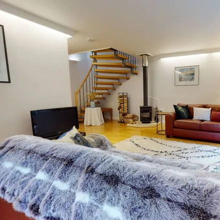 Image 4 - Bladon, OX20 1SE, United Kingdom - Apartment for rent
