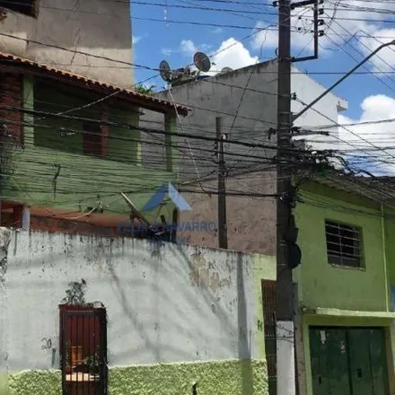 Buy this 8 bed house on Rua Paulo Garcia Aquiline 491 in Vila Penteado, São Paulo - SP