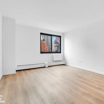 Image 4 - 100 BEEKMAN STREET 27J in Financial District - Apartment for sale