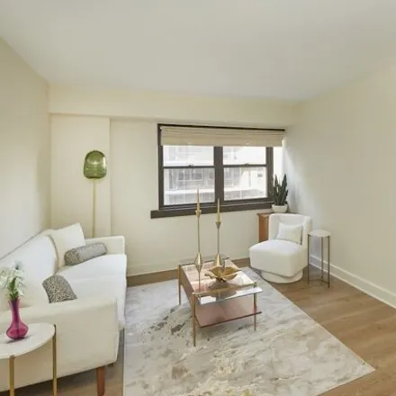 Image 6 - 235 East 87th Street, New York, NY 10128, USA - Apartment for sale