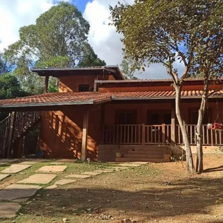Buy this 5 bed house on Alameda Taquarendiba in Casa Branca, Brumadinho - MG
