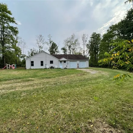 Image 3 - 3011 State Route 59, Ravenna Township, OH 44266, USA - House for sale