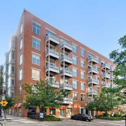 Rent this 2 bed condo on West Madison Street in Chicago, IL 60607
