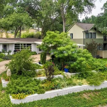 Image 3 - 2905 Rae Dell Avenue, Austin, TX 78704, USA - House for sale