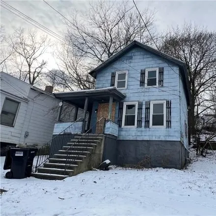 Buy this 4 bed house on 118 Nelson Street in City of Syracuse, NY 13204