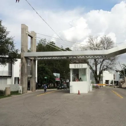 Image 2 - Avenida Base Aérea Militar, La Cañada, 45201 Nuevo México, JAL, Mexico - House for rent