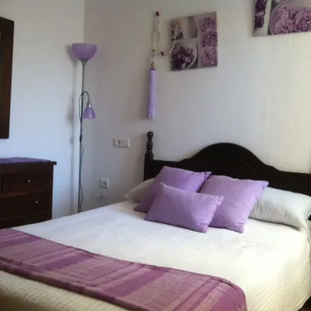 Image 4 - Calle Madre de Dios, 5, 29012 Málaga, Spain - Apartment for rent