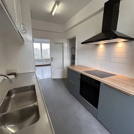 Rent this 2 bed apartment on Quai Marcellis 15 in 4020 Angleur, Belgium