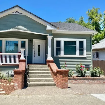Buy this 2 bed house on Solons Alley in Sacramento, CA 95818