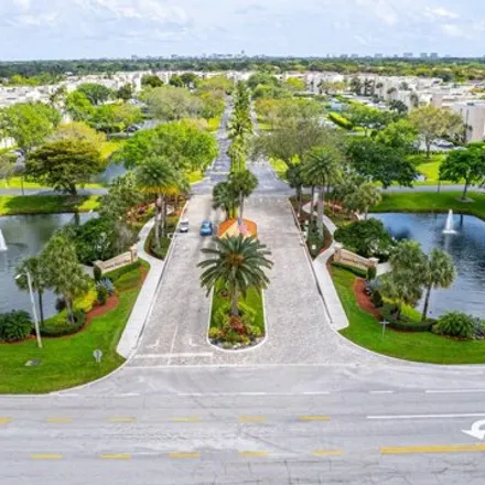 Image 2 - unnamed road, Palm Beach County, FL 33486, USA - Condo for sale