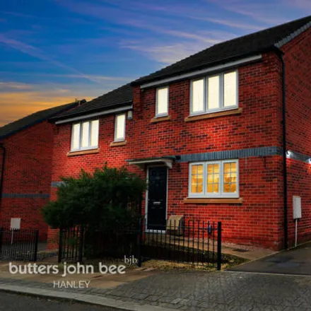 Buy this 3 bed duplex on Tintern Street in Hanley, ST1 3QU