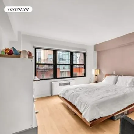 Image 5 - Morton Williams, 908 2nd Avenue, New York, NY 10035, USA - Apartment for sale