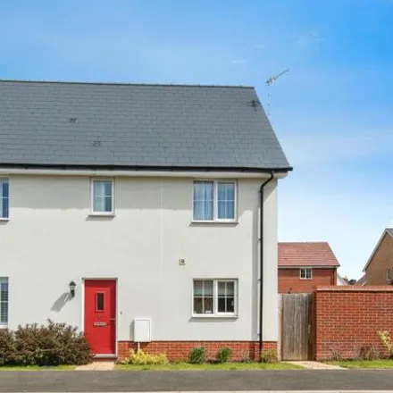 Buy this 3 bed house on Myrtle Lane in Red Lodge, IP28 8ZT