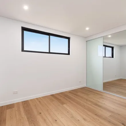 Image 9 - Jack O'Sullivan Road, Moorebank NSW 2170, Australia - Apartment for rent