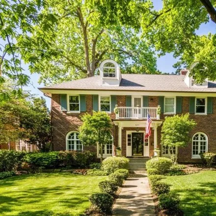 Rent this 5 bed house on 674 Elmwood Avenue in Wilmette, New Trier Township