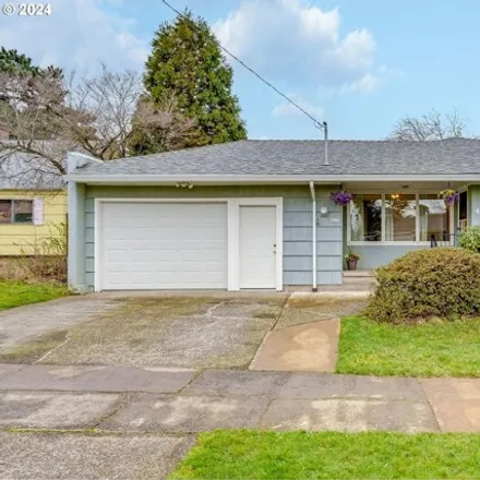 Buy this 3 bed house on 4435 Northeast 63rd Avenue in Portland, OR 97218