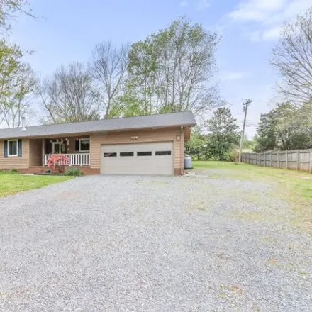 Image 1 - 8039 Snow Hill Road, Savannah Bay, Hamilton County, TN 37363, USA - House for sale