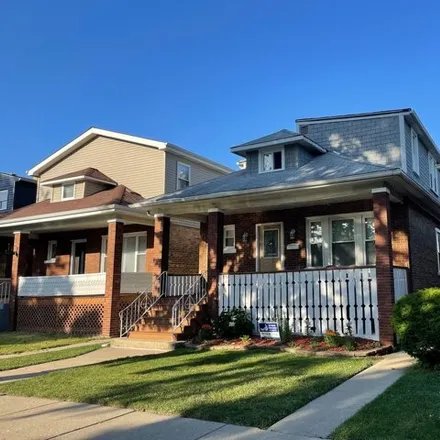 Buy this 4 bed house on 2917 North Menard Avenue in Chicago, IL 60630