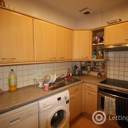 Rent this 3 bed apartment on 13 London Road in City of Edinburgh, EH7 5EJ