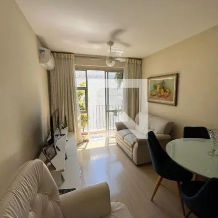 Buy this 2 bed apartment on Rua General Severiano 76 in Botafogo, Rio de Janeiro - RJ