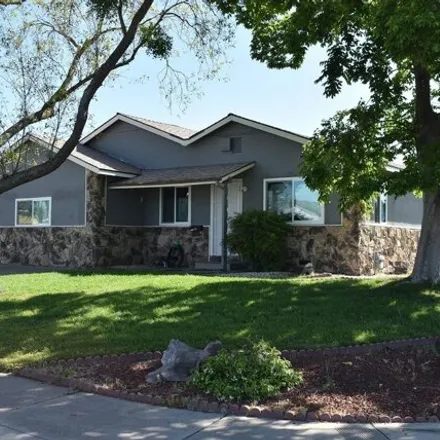 Buy this 4 bed house on 8540 Danridge Drive in Elk Grove, CA 95828
