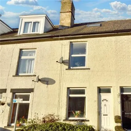 Buy this 2 bed townhouse on Woodlands Terrace in Farsley, LS28 6QB