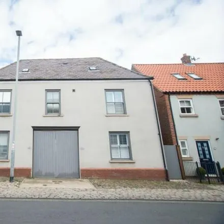 Rent this 3 bed townhouse on Beckside in Beverley, HU17 0PB