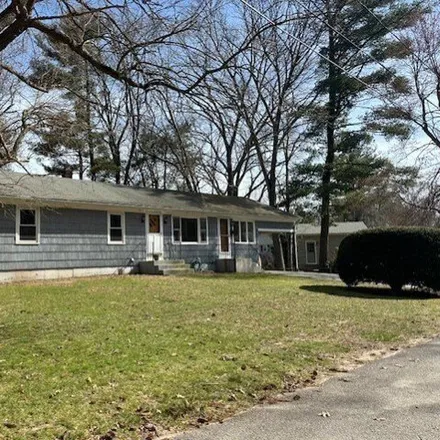 Rent this 3 bed house on 40 Flora Road in Attleboro, MA 02760