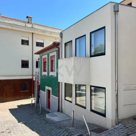 Rent this 1 bed apartment on Travessa de Entre Campos in 4150-181 Porto, Portugal