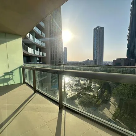 Image 7 - Burj Vista Tower 1, Sheikh Mohammed bin Rashid Boulevard, Downtown Dubai, Dubai, United Arab Emirates - Apartment for rent