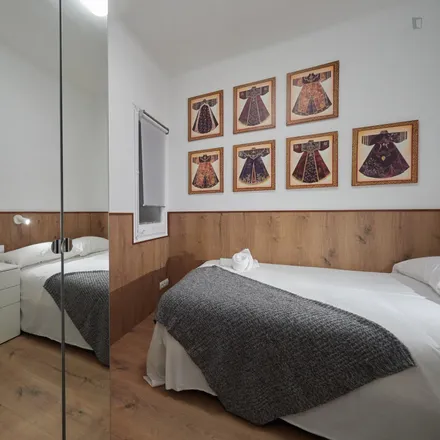 Image 1 - Carrer del Comte Borrell, 82, 08001 Barcelona, Spain - Apartment for rent