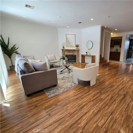 Image 9 - 11145 Sunshine Ter Unit 105, Studio City, California, 91604 - Townhouse for sale