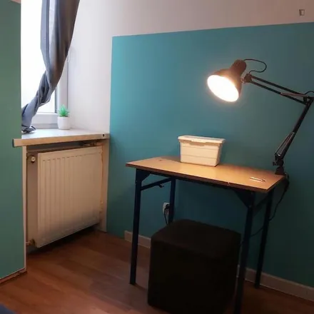 Rent this 4 bed apartment on Juliana Dunajewskiego 1 in 31-133 Krakow, Poland