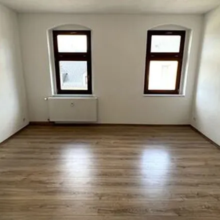 Rent this 4 bed apartment on Kursächsische Postmeilensäule in Markt, 09648 Mittweida