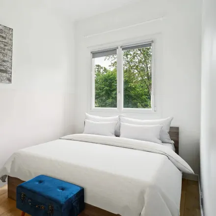 Rent this 2 bed apartment on 37 Boulevard d'Argenson in 92200 Neuilly-sur-Seine, France