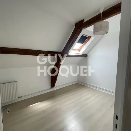 Rent this 2 bed apartment on 34 Grande Rue in 91470 Limours, France
