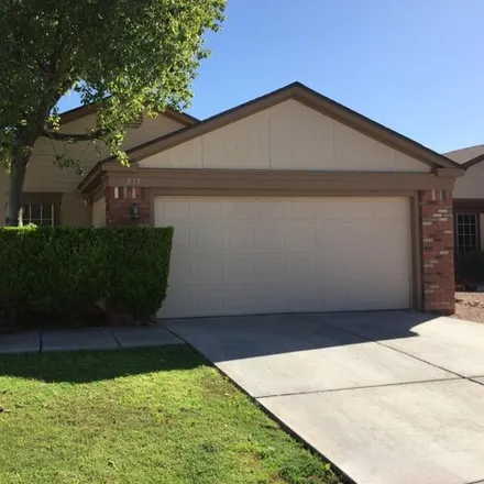 Rent this 3 bed house on 815 East Calle del Norte in Chandler, AZ 85225